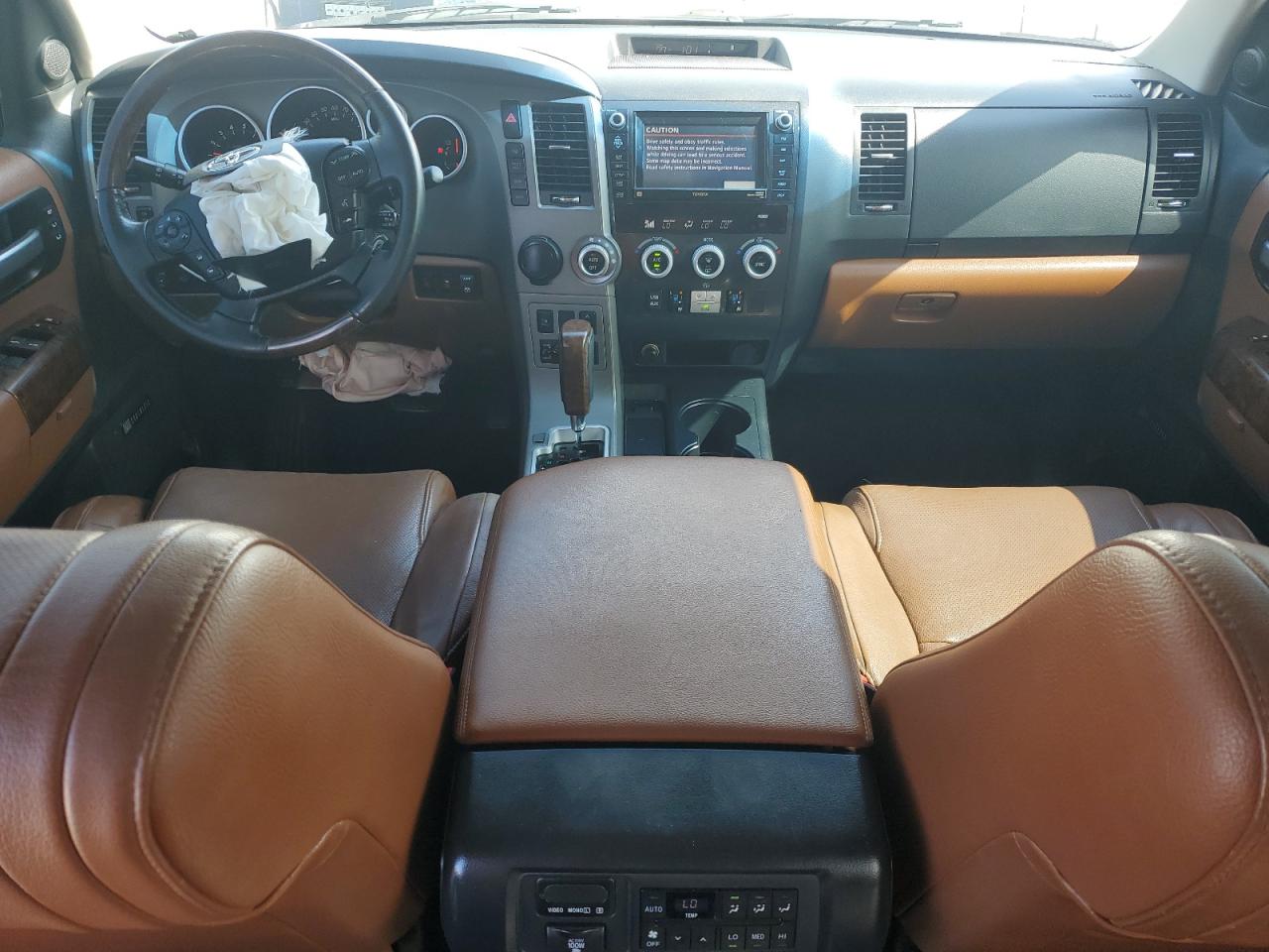 2010 Toyota Sequoia Platinum VIN: 5TDYY5G11AS023244 Lot: 70099145