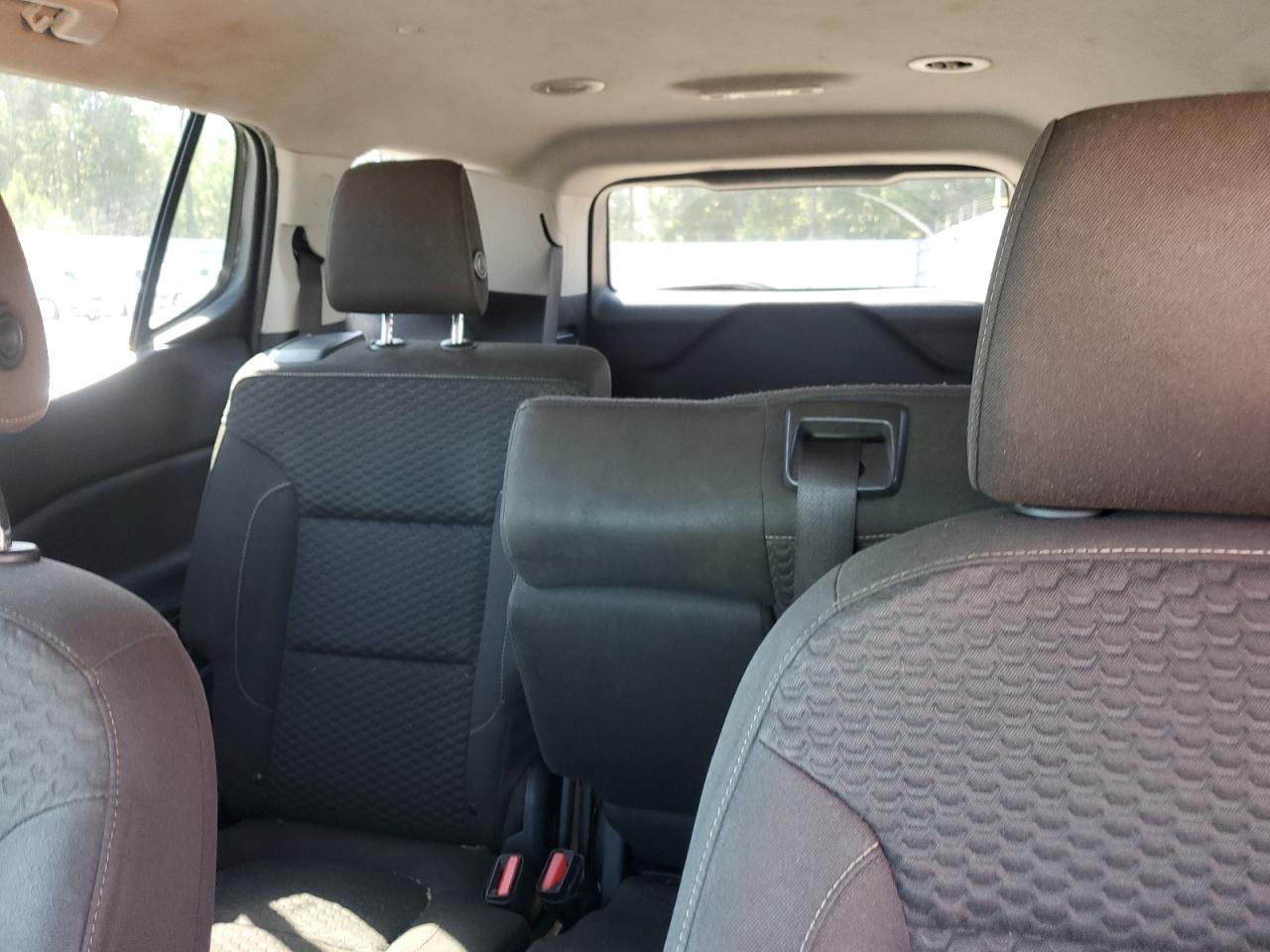 2017 GMC Acadia Sle VIN: 1GKKNKLA3HZ245140 Lot: 70449725