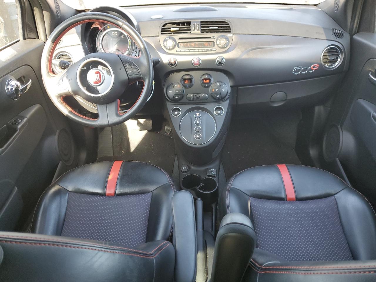 2015 Fiat 500 Electric VIN: 3C3CFFGE5FT726095 Lot: 68658585