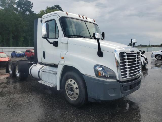2019 FREIGHTLINER CASCADIA 1 - TRUCKS for sale at Copart NC - RALEIGH