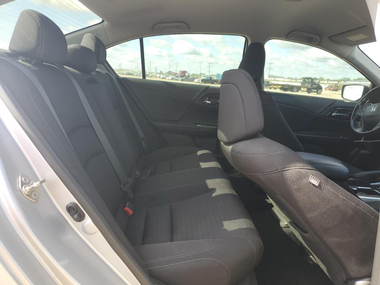 2015 Honda Accord Sport VIN: 1HGCR2F51FA139415 Lot: 70099835