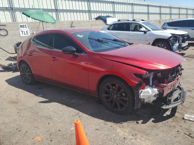  MAZDA 3 2021 Красный