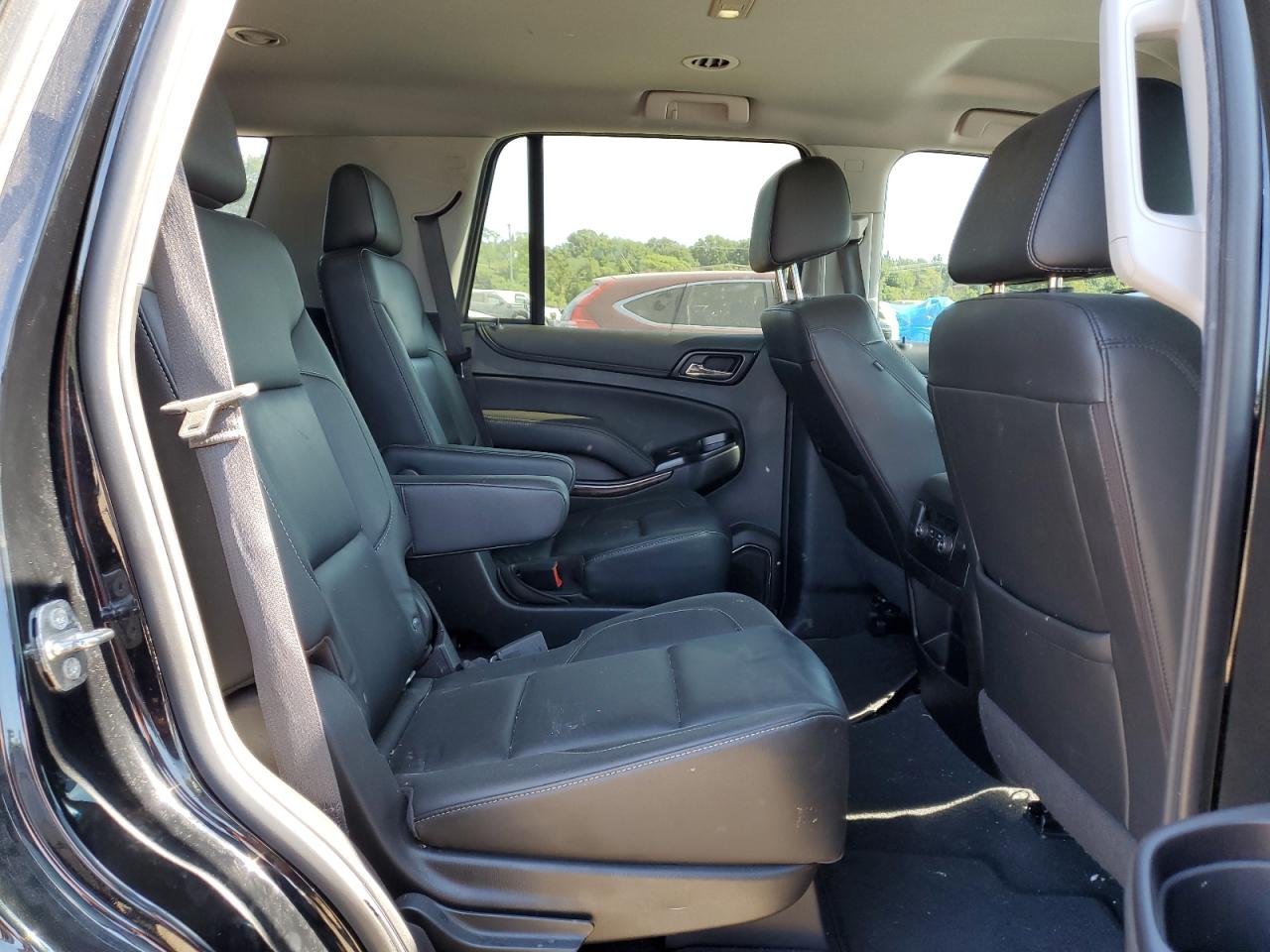 2019 Chevrolet Tahoe K1500 Lt VIN: 1GNSKBKC7KR376559 Lot: 69599955
