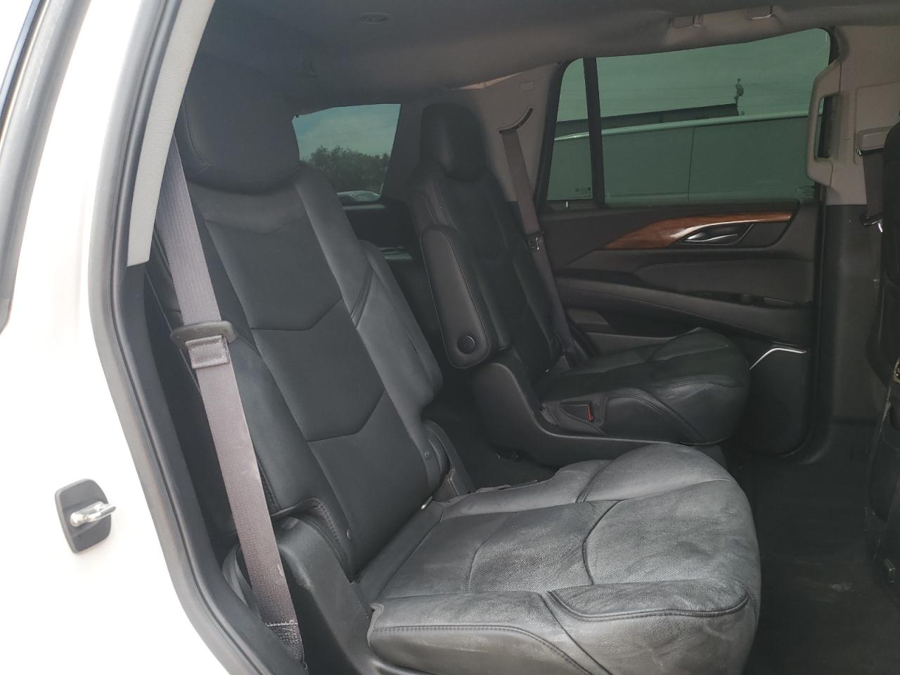 2016 Cadillac Escalade Luxury VIN: 1GYS4BKJ6GR279680 Lot: 67651105