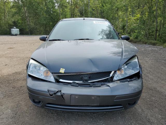 2005 FORD FOCUS ZX5  