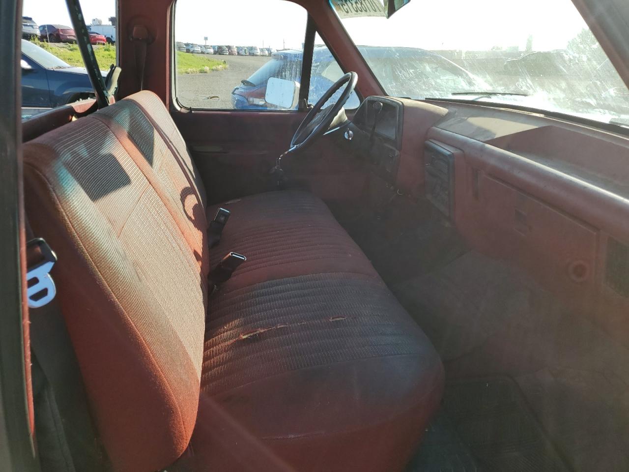 1990 Ford F150 VIN: 2FTEF15N6LCB10255 Lot: 70185315