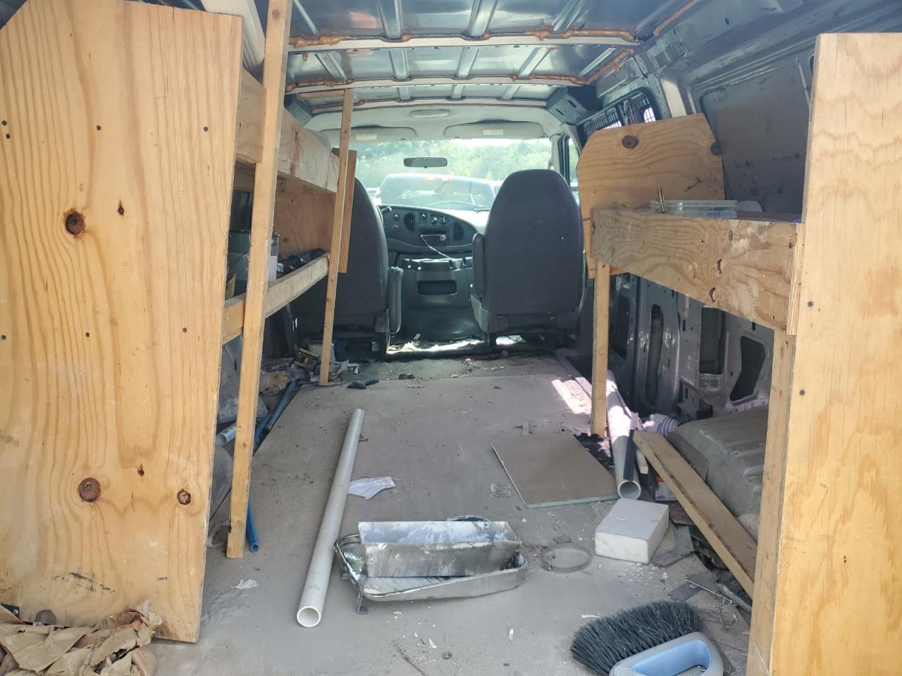 2006 Ford Econoline E250 Van VIN: 1FTNE24WX6DB39460 Lot: 68296455