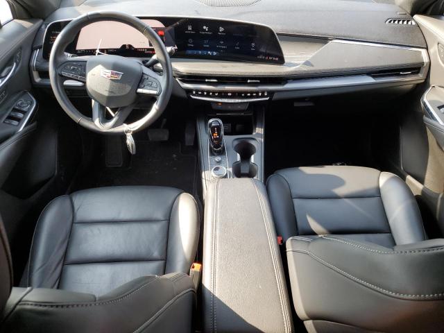  CADILLAC XT4 2024 Srebrny