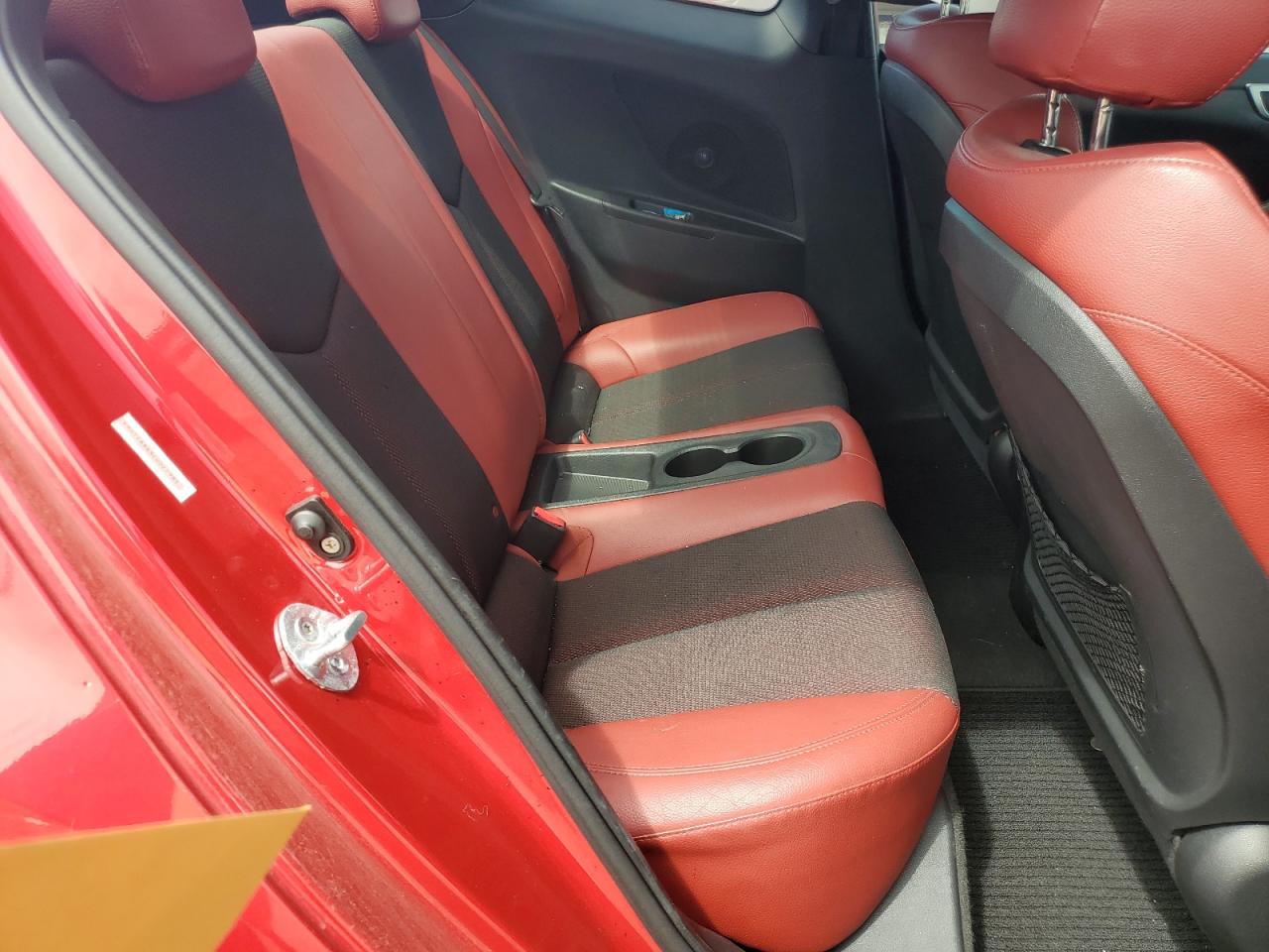 2012 Hyundai Veloster VIN: KMHTC6AD3CU027985 Lot: 67536775