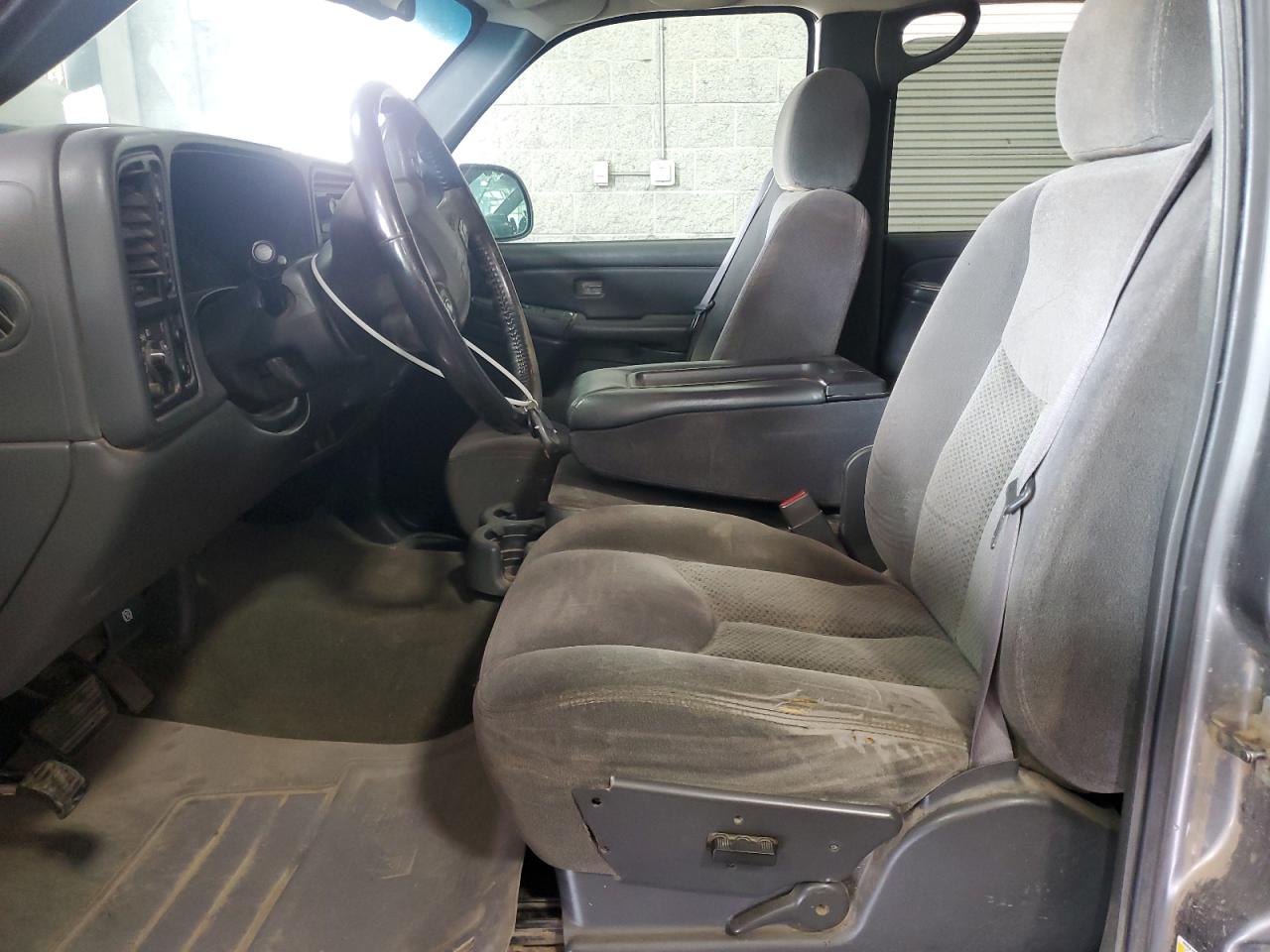 2006 Chevrolet Silverado K1500 VIN: 2GCEK13T561184764 Lot: 70725225