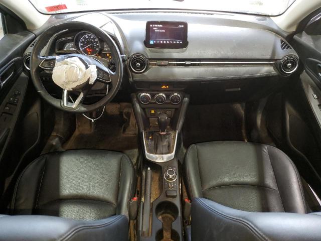  TOYOTA YARIS 2020 Srebrny