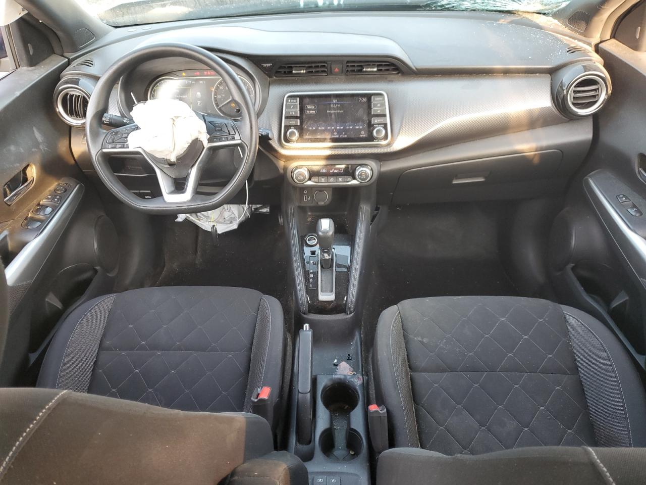 3N1CP5CU2KL505860 2019 Nissan Kicks S