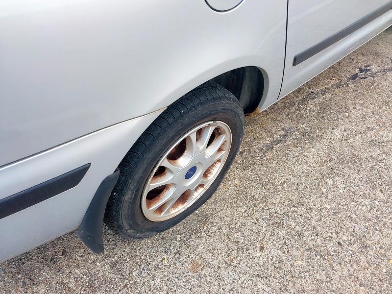 2001 FORD GALAXY ZETEC