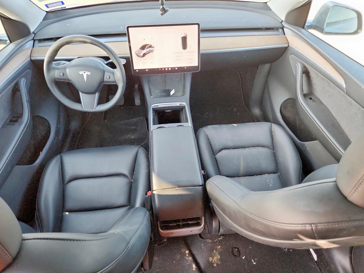 2025 Tesla Model Y VIN: 7SAYGDED5SA359074 Lot: 65762555