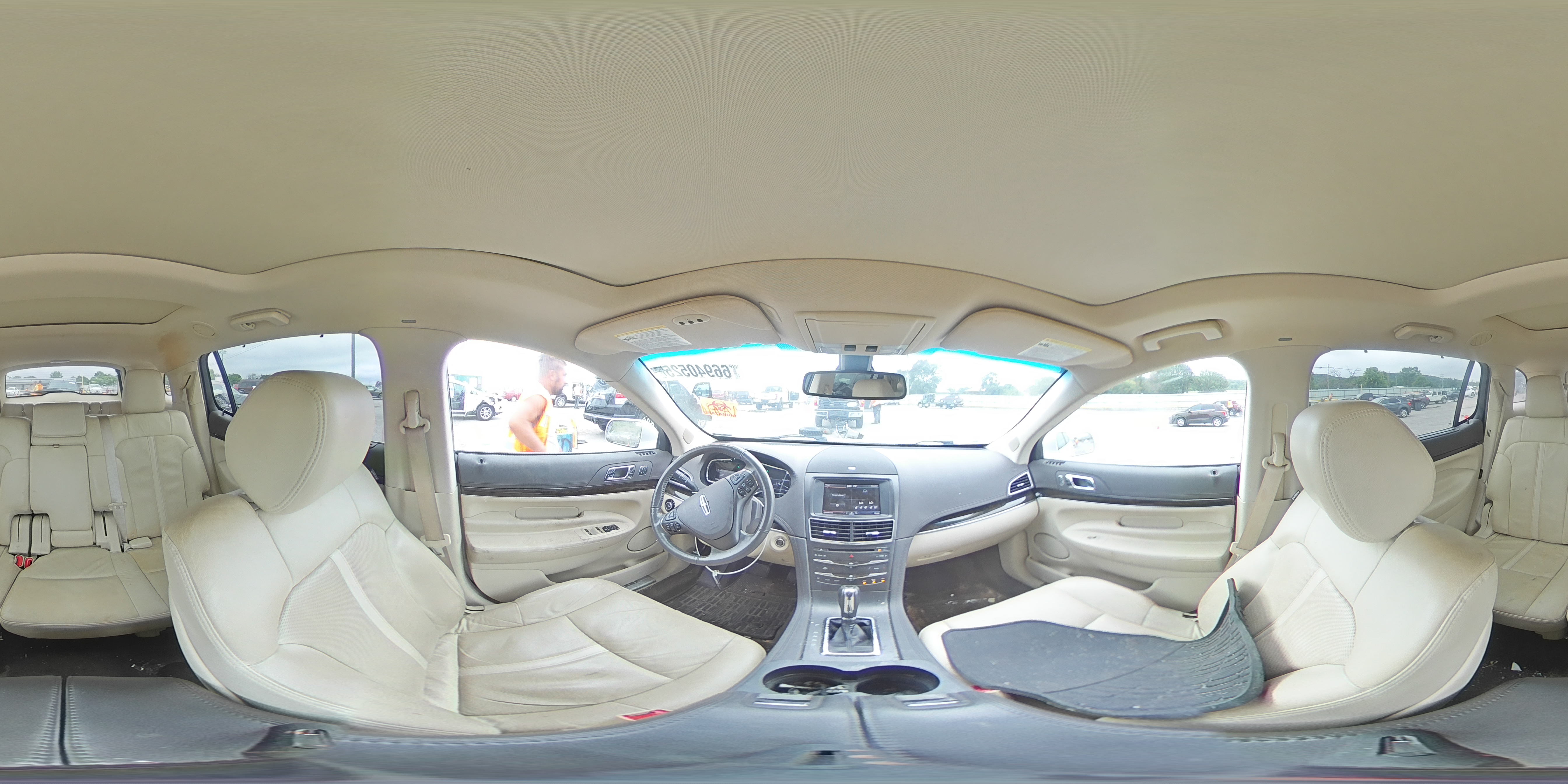 2014 Lincoln Mkt VIN: 2LMHJ5AT5EBL57380 Lot: 66940525