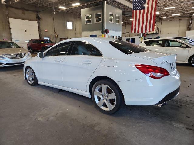 Sedans MERCEDES-BENZ CLA-CLASS 2015 White