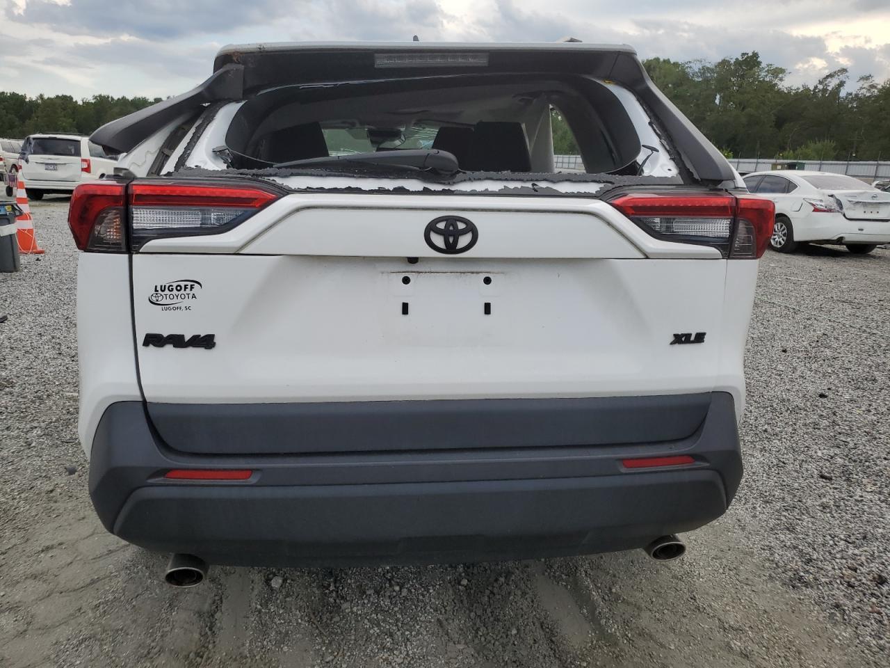 2022 Toyota Rav4 Xle VIN: 2T3W1RFV7NC196747 Lot: 70262415