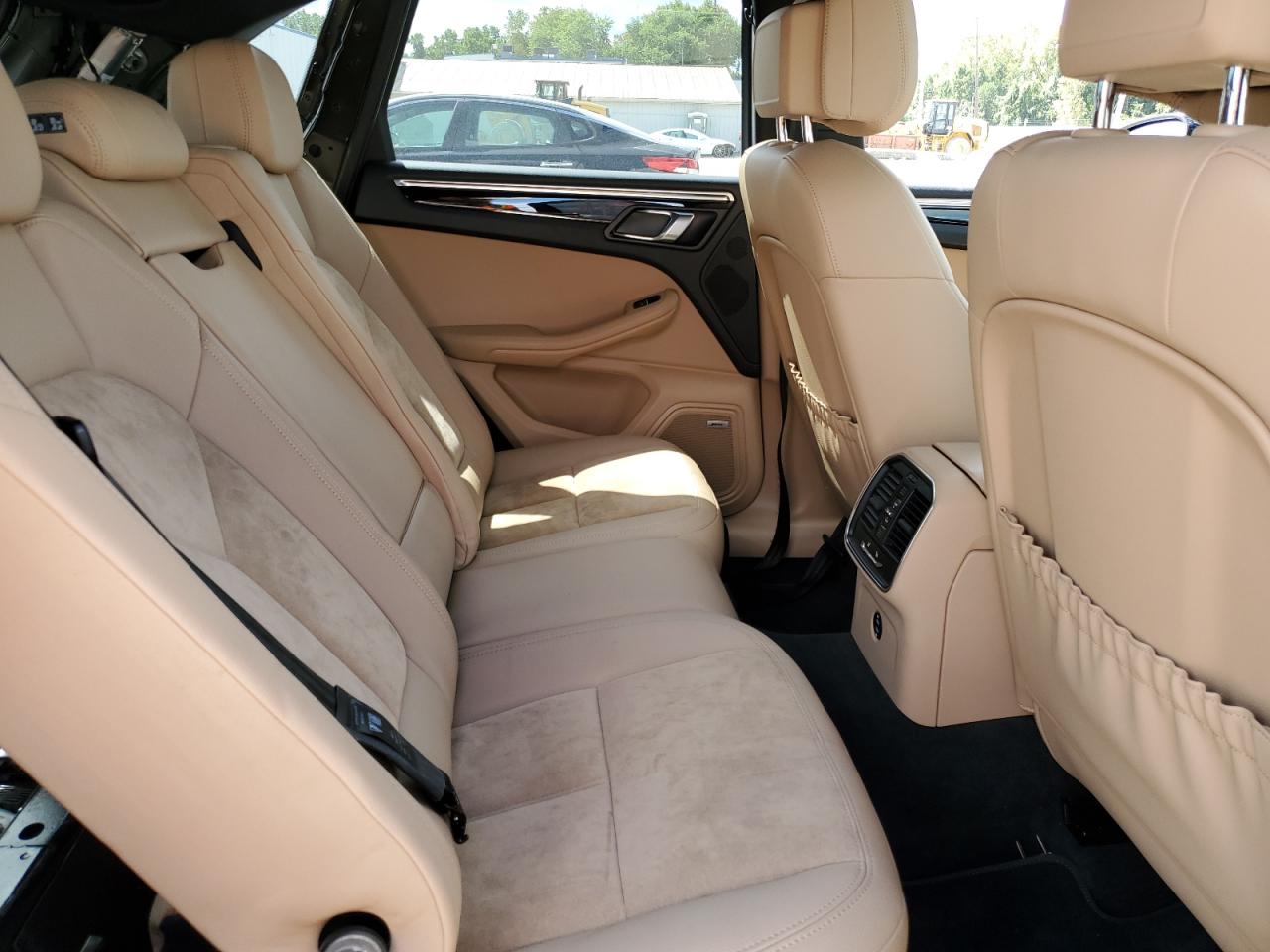 2020 Porsche Macan VIN: WP1AA2A58LLB11288 Lot: 69943305