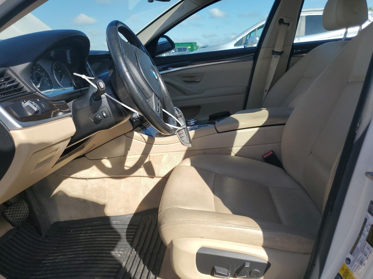 2014 BMW 528 Xi VIN: WBA5A7C53ED619076 Lot: 69782815