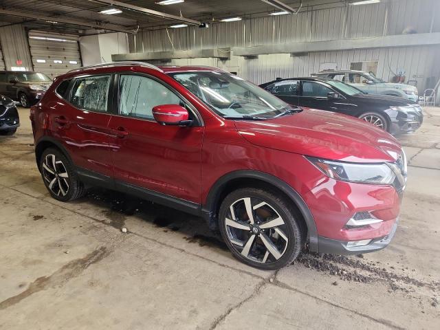  NISSAN ROGUE 2021 Красный