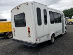 2011 FORD ECONOLINE E350 SUPER DUTY CUTAWAY VAN   à vendre chez Copart NY - NEWBURGH