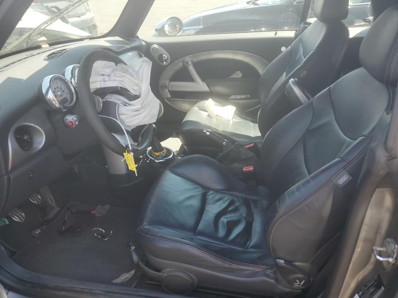 2005 Mini Cooper S VIN: WMWRH33515TF84701 Lot: 68400435