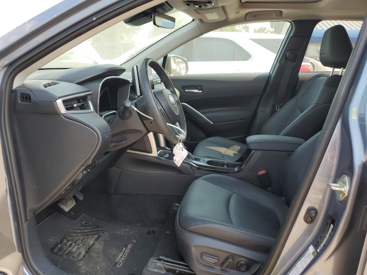 2023 Toyota Corolla Cross Xle VIN: 7MUDAAAG2PV053165 Lot: 67424475