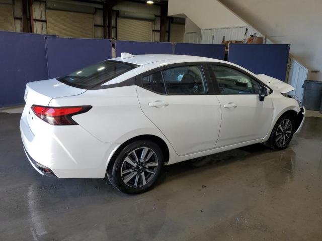  NISSAN VERSA 2025 Белы