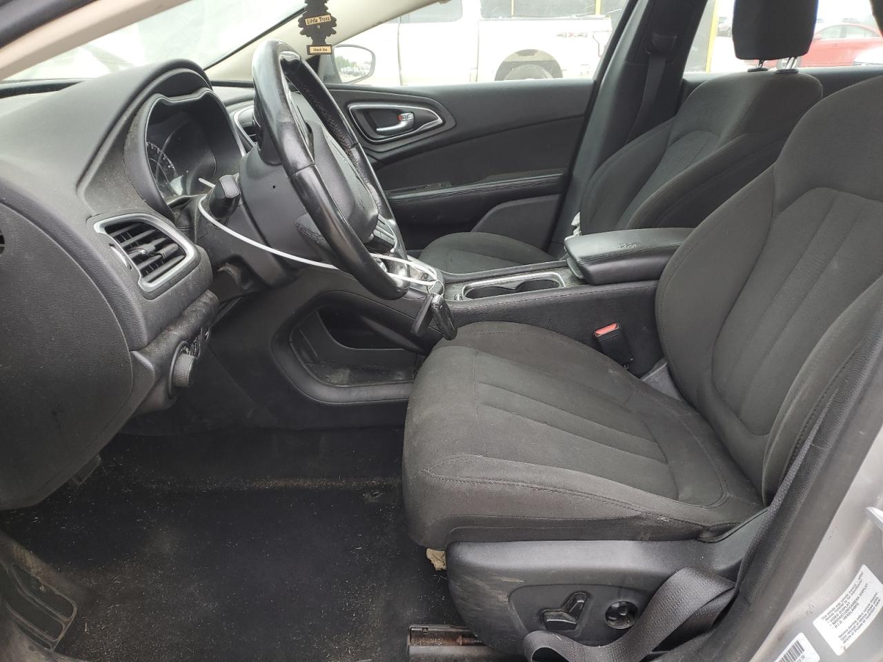 2016 Chrysler 200 Limited VIN: 1C3CCCAB8GN131541 Lot: 69679125