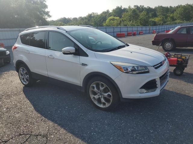  FORD ESCAPE 2015 Biały