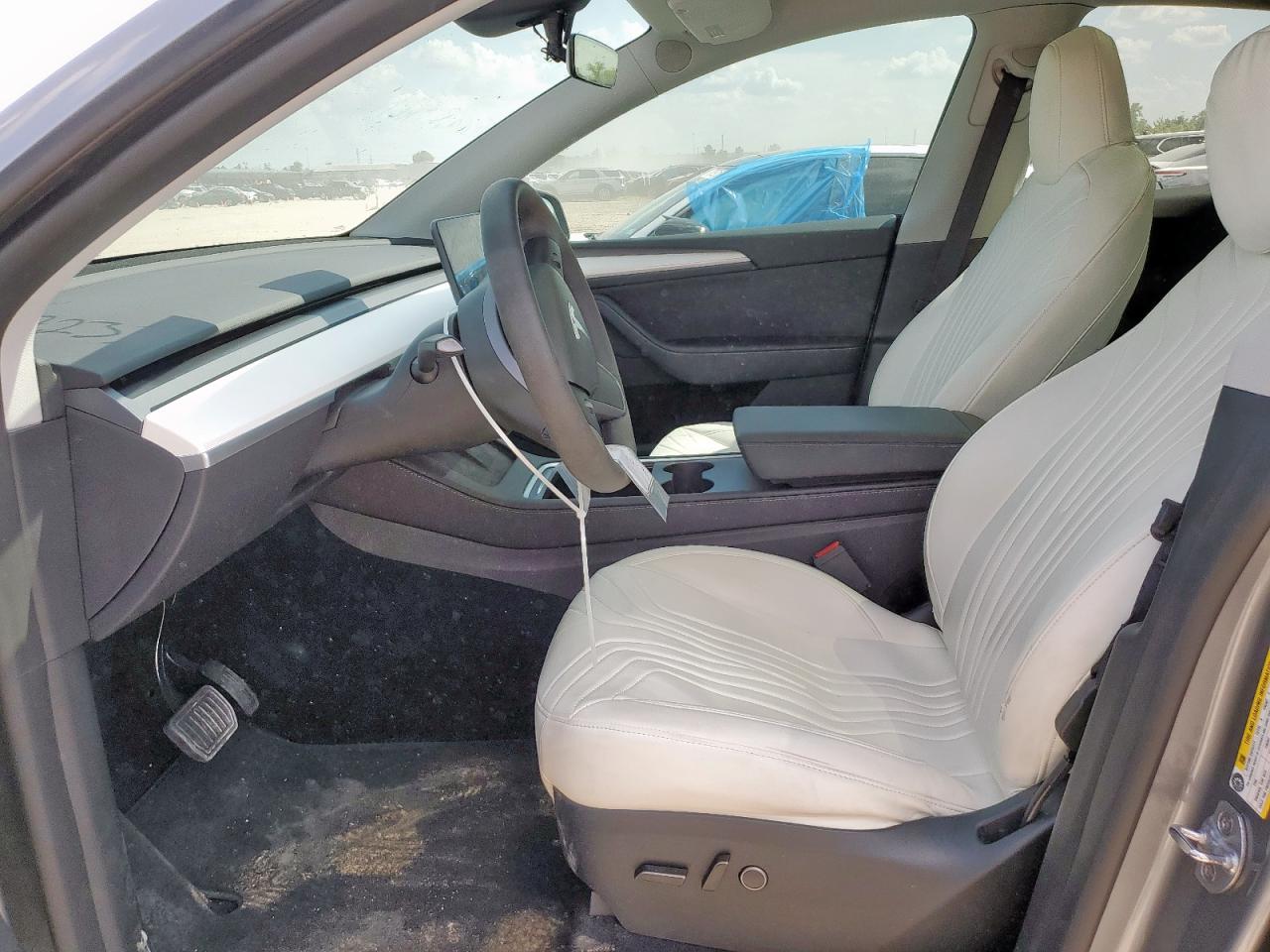 2025 Tesla Model Y VIN: 7SAYGDED9SA342519 Lot: 70307235