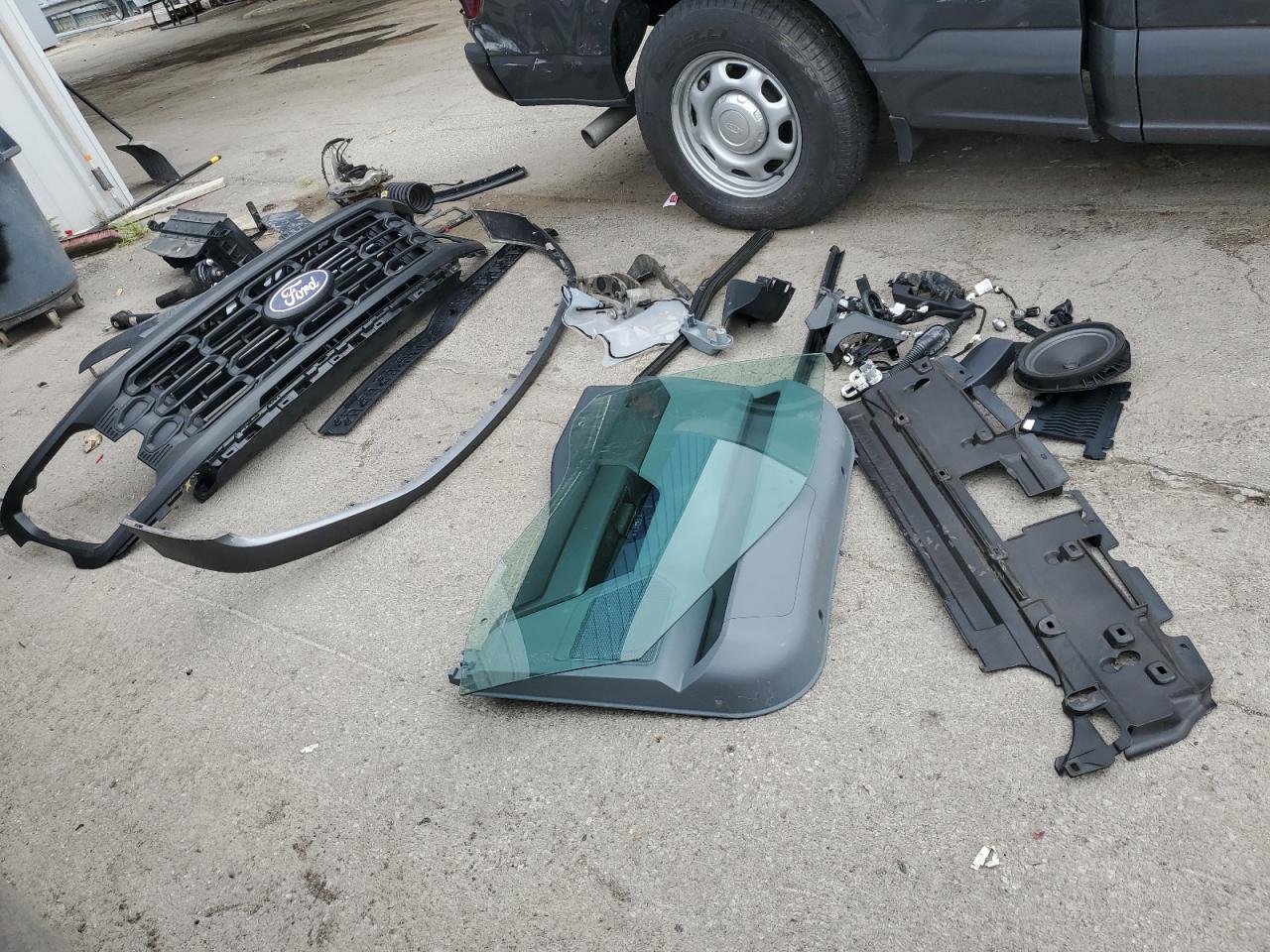 2024 Ford F150 Xl VIN: 1FTEX1LP2RKE09456 Lot: 67971465