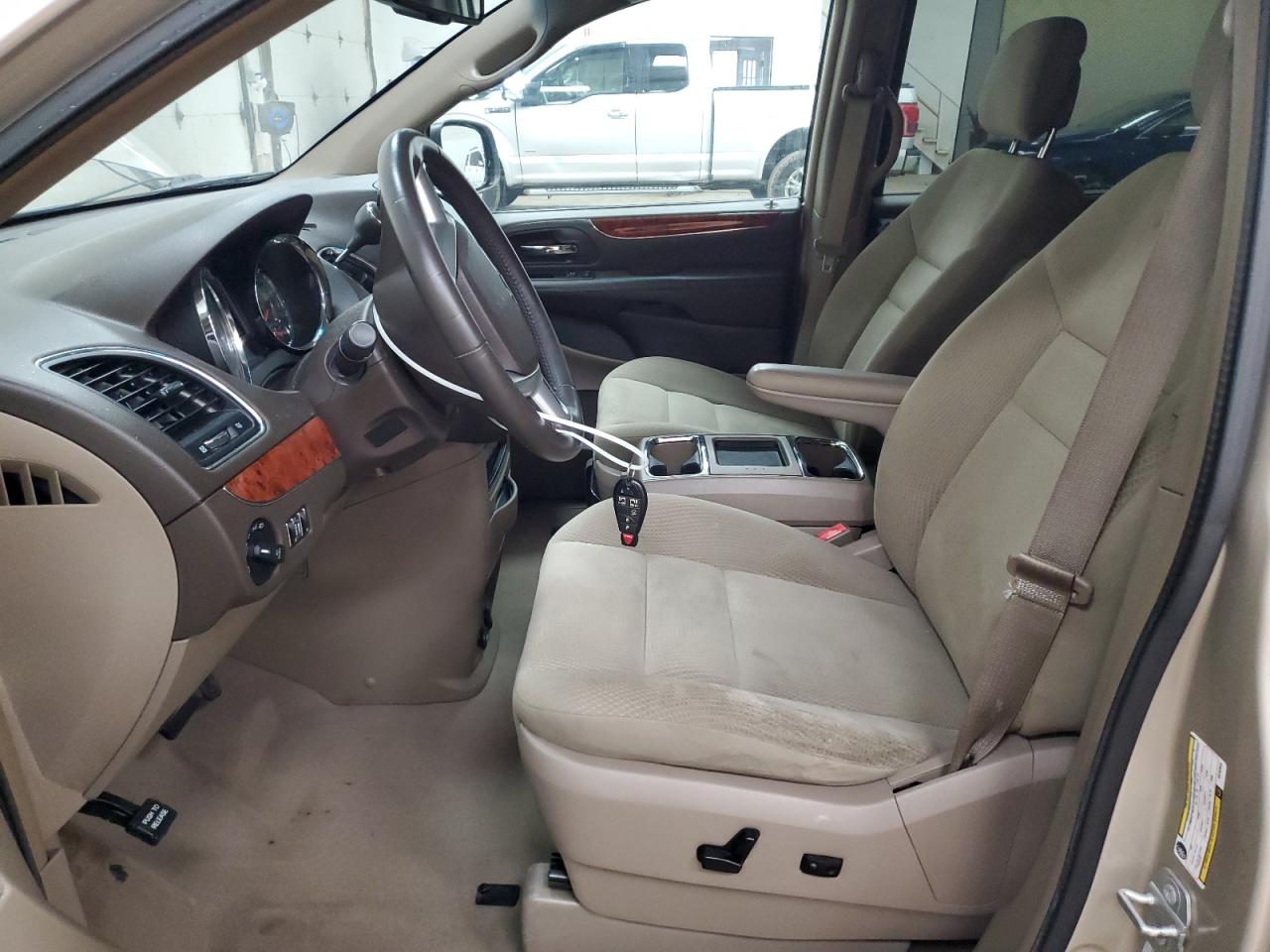 2016 Chrysler Town & Country Touring VIN: 2C4RC1BG8GR263948 Lot: 69130825