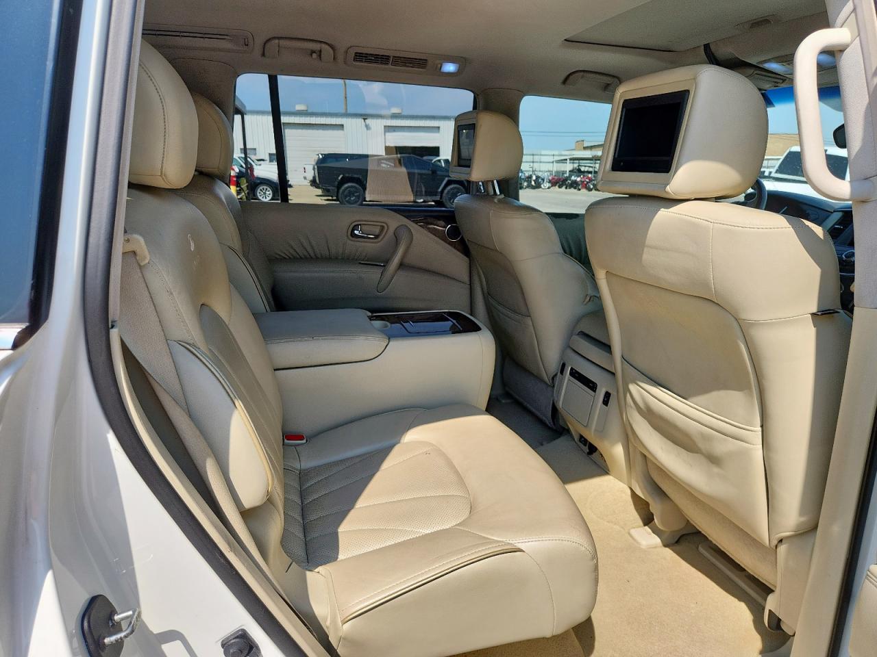 2011 Infiniti Qx56 VIN: JN8AZ2NE3B9000796 Lot: 69560225