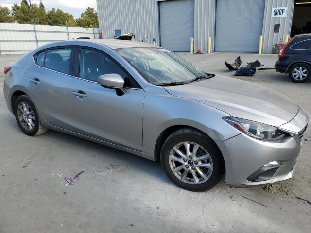  MAZDA 3 2016 Srebrny