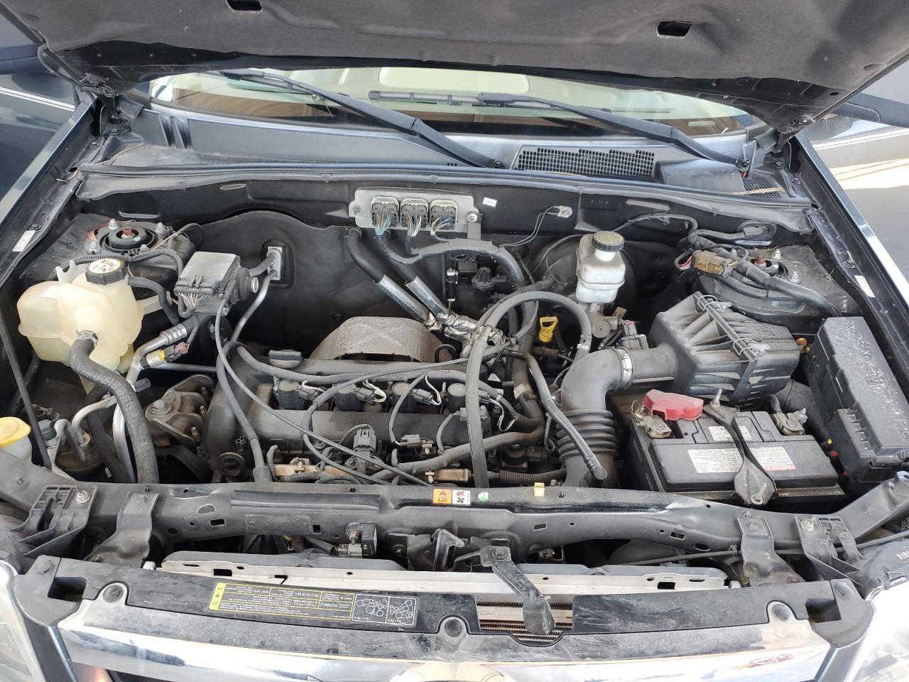 2008 Mazda Tribute I VIN: 4F2CZ92Z08KM11448 Lot: 69820895