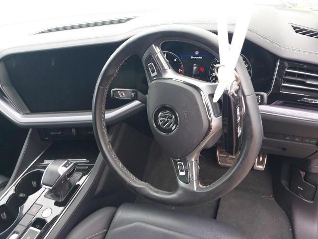 2019 VOLKSWAGEN TOUAREG V6