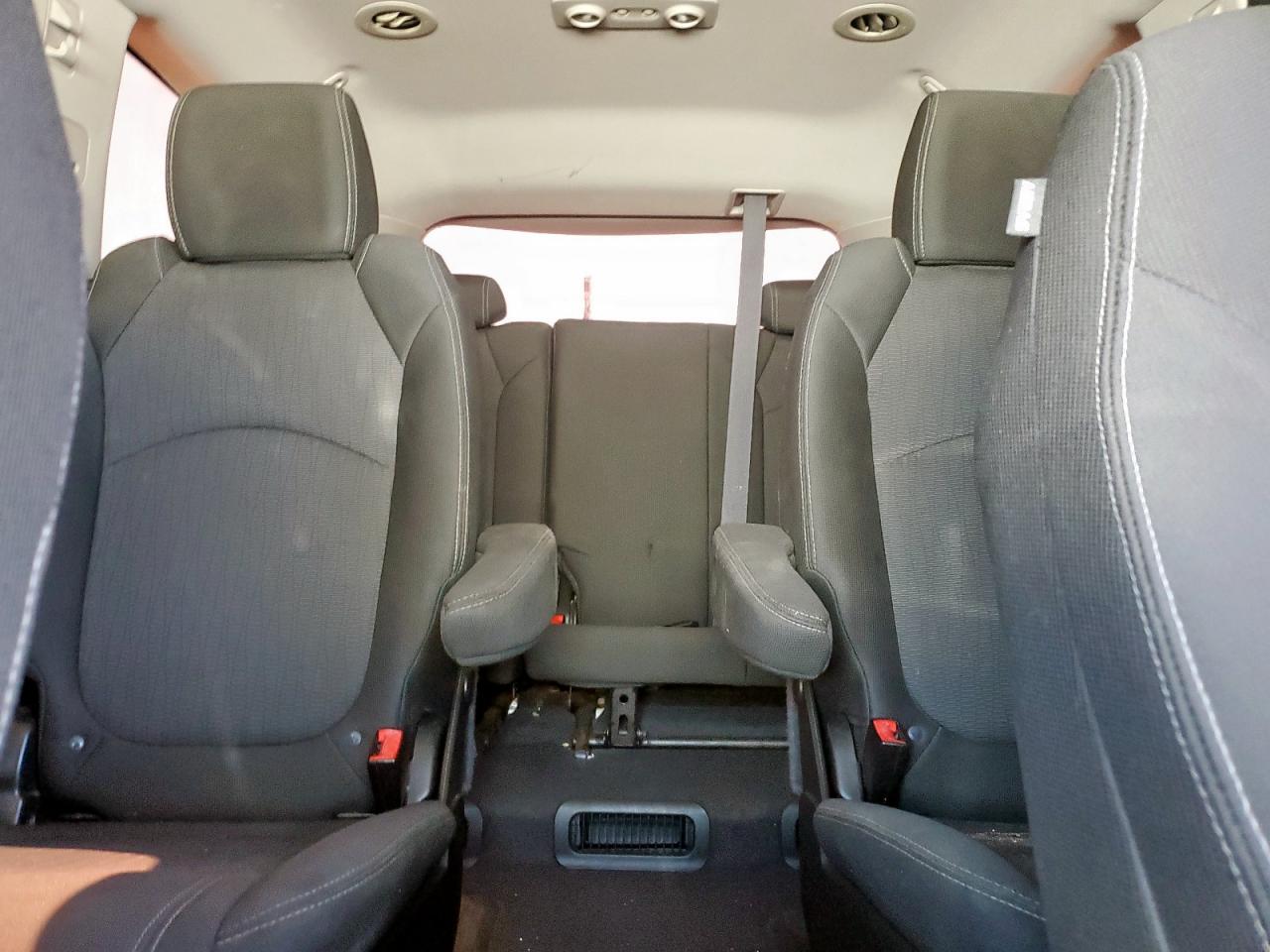 2013 Chevrolet Traverse Lt VIN: 1GNKRGKD6DJ108055 Lot: 70944575