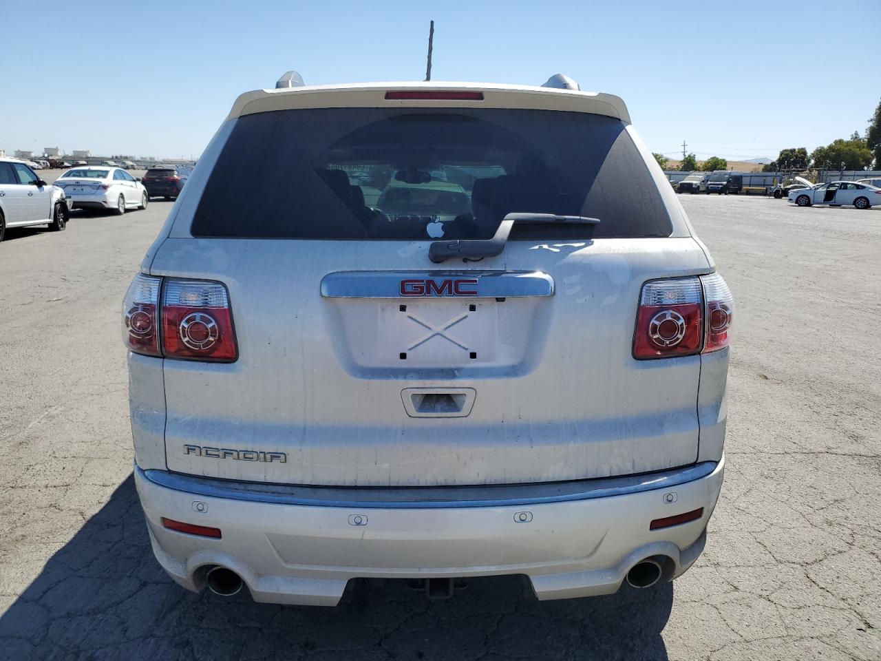 2011 GMC Acadia Denali VIN: 1GKKRTED5BJ377307 Lot: 69481705