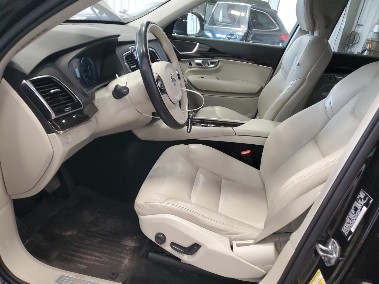 2018 Volvo Xc90 T6 VIN: YV4A22PK4J1216704 Lot: 67036655