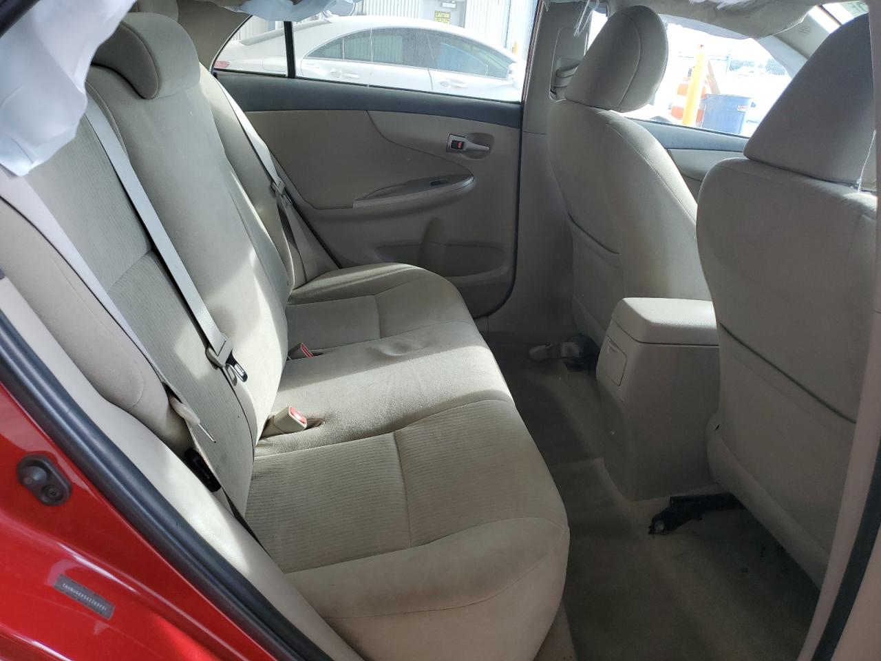 2010 Toyota Corolla Base VIN: 1NXBU4EE5AZ263731 Lot: 68913595