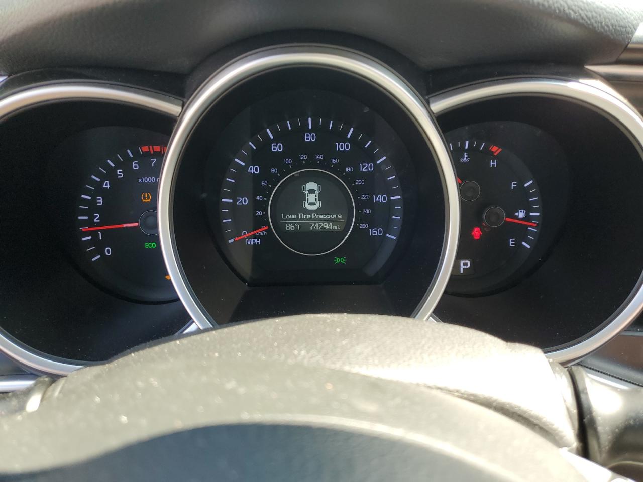 2015 Kia Optima Lx VIN: KNAGM4A75F5662770 Lot: 70351775