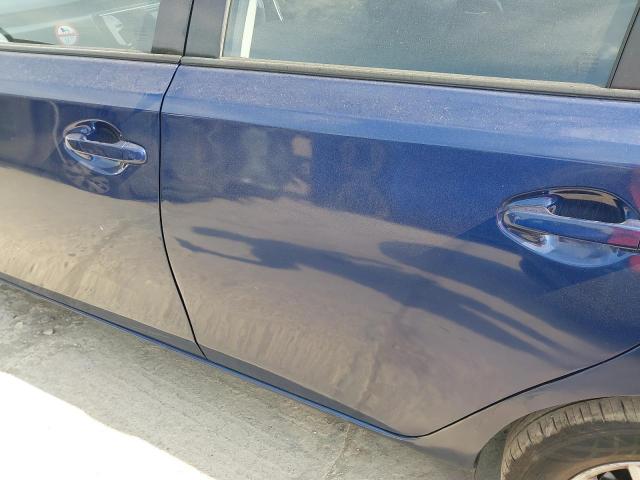 2016 TOYOTA AURIS ACTI