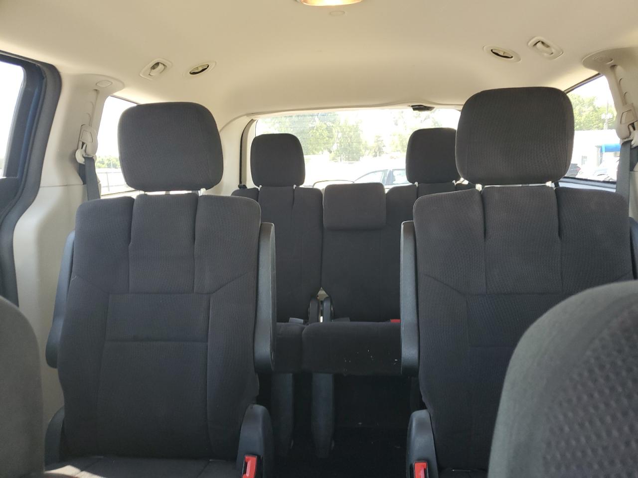 2011 Dodge Grand Caravan Express VIN: 2D4RN4DG7BR730815 Lot: 68568205