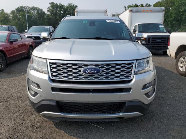 Parquets FORD EXPLORER 2016 Srebrny