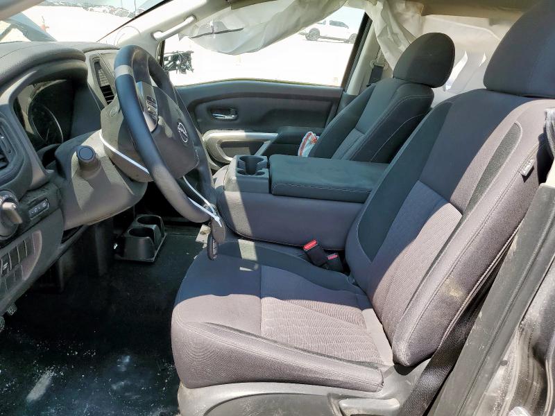  NISSAN TITAN 2024 Gray