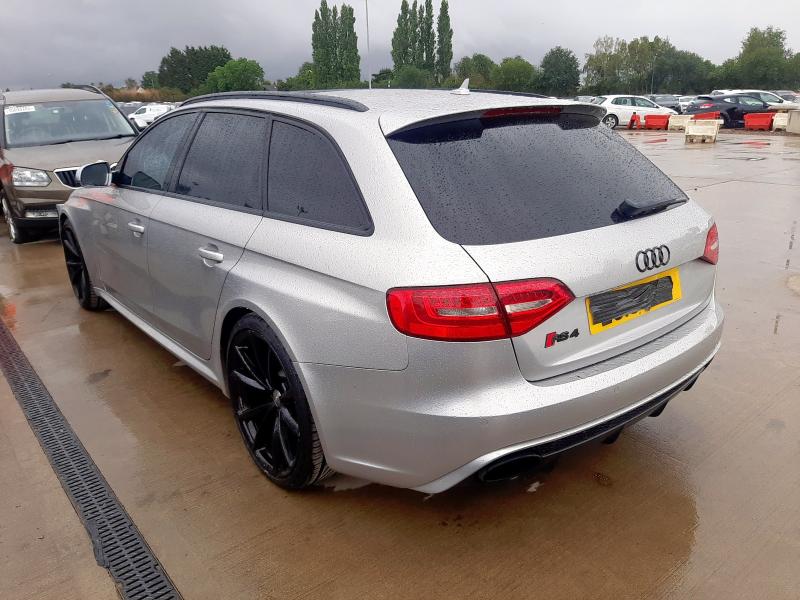 2015 AUDI RS4 