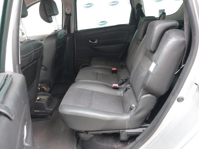 2011 RENAULT GRAND SCEN