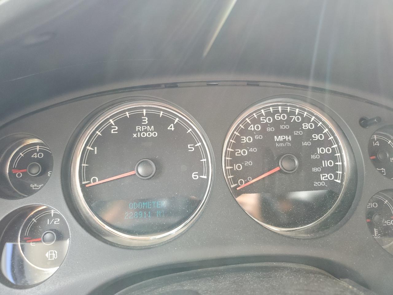 2007 GMC Yukon VIN: 1GKFK13077J251709 Lot: 67826225