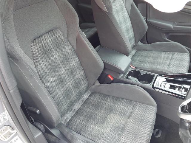 2023 VOLKSWAGEN GOLF GTD TDI S-A 